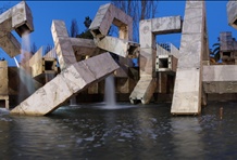 Vaillancourt Fountain